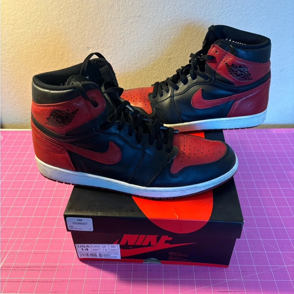Jordan One - Picture 4 of 9